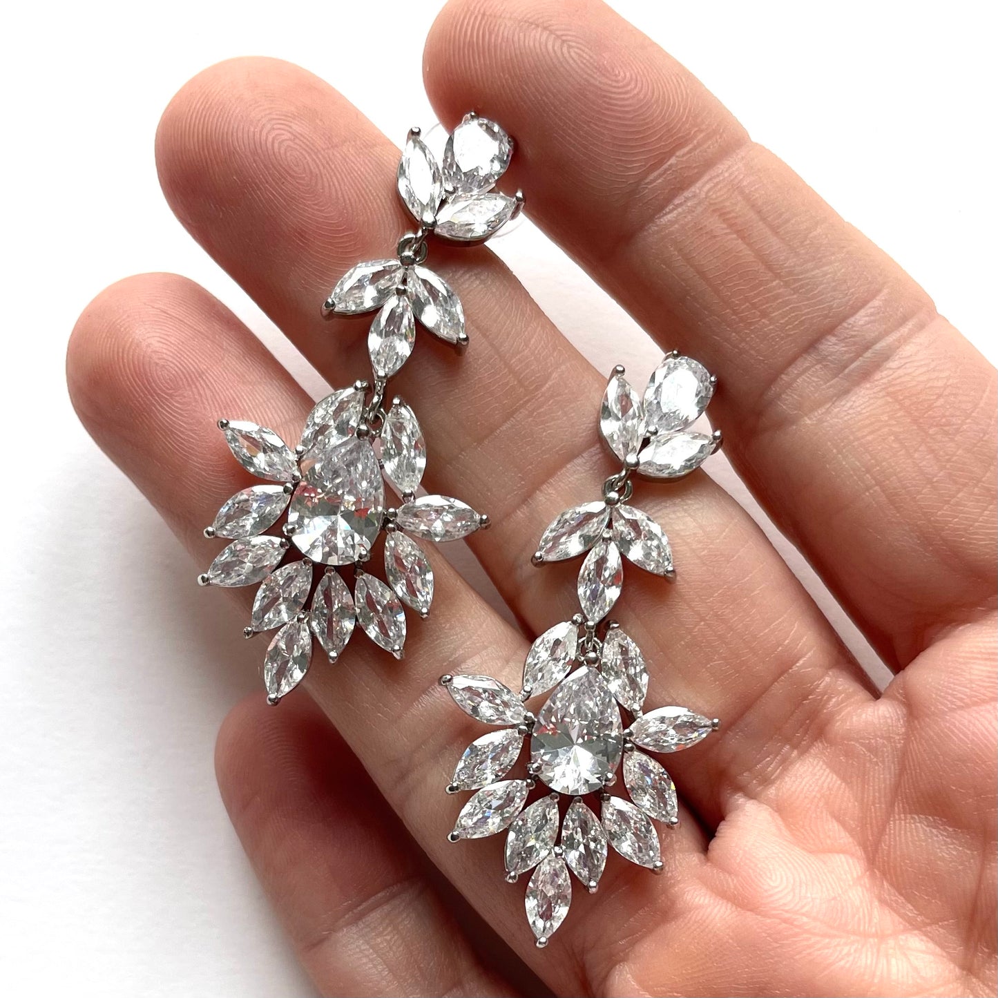 SAMPLE SALE | 008 Earrings