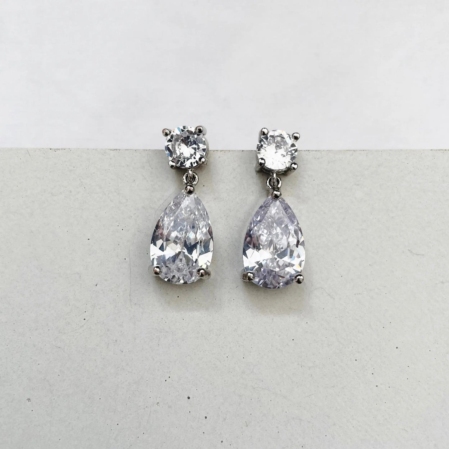 ASTOR | Earrings