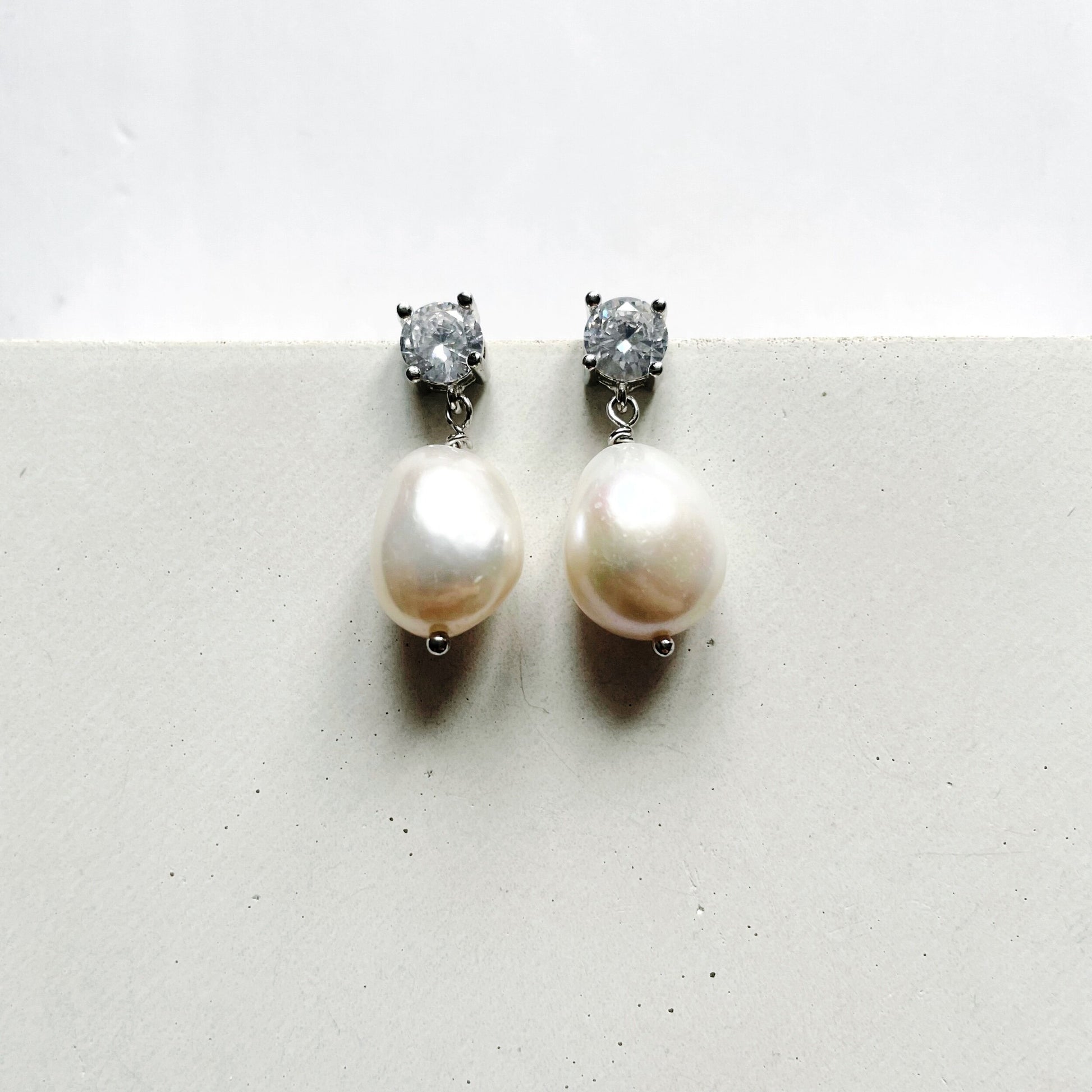 ASTOR PEARL | Earring