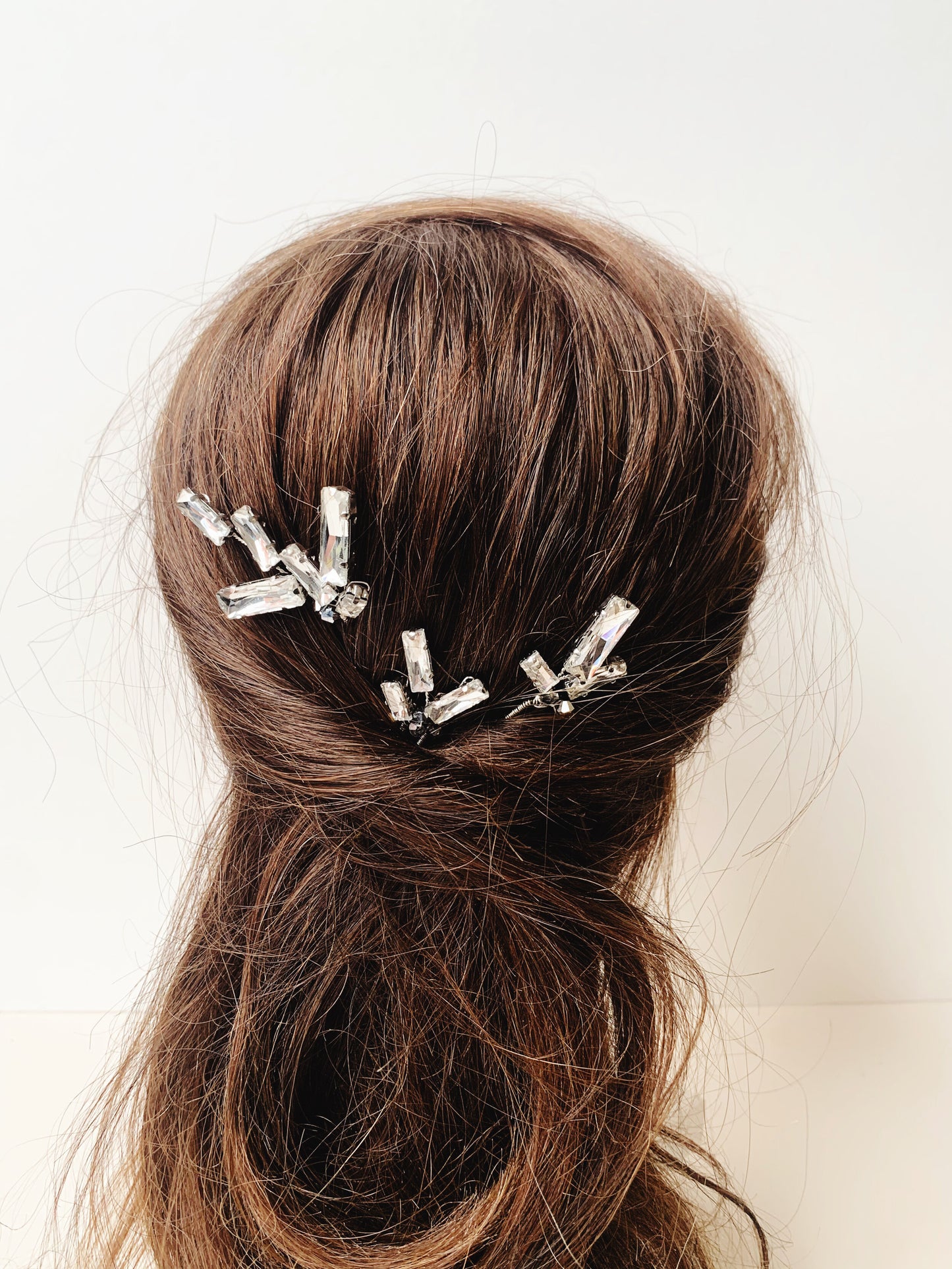FLASHES OF LIGHT | Hairpins