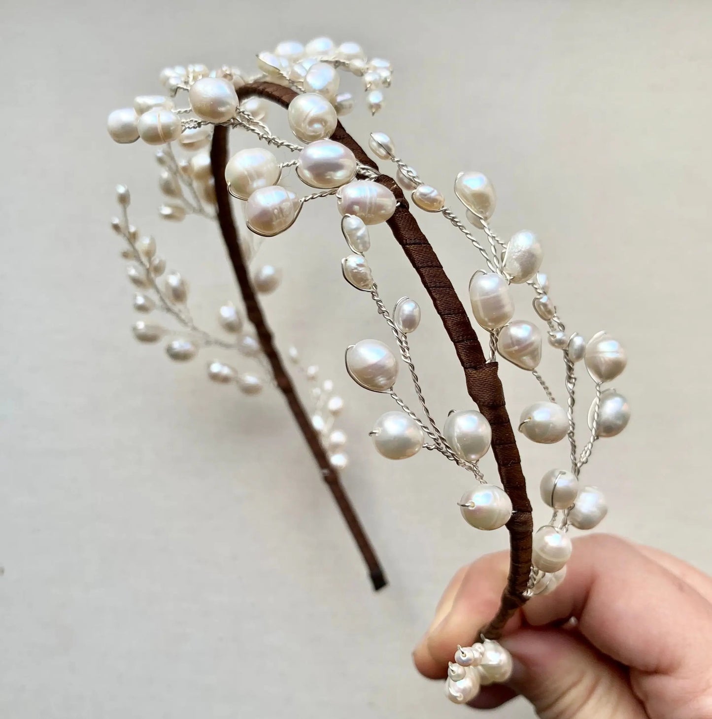 AMELIA | Modern Pearl Headband 1
