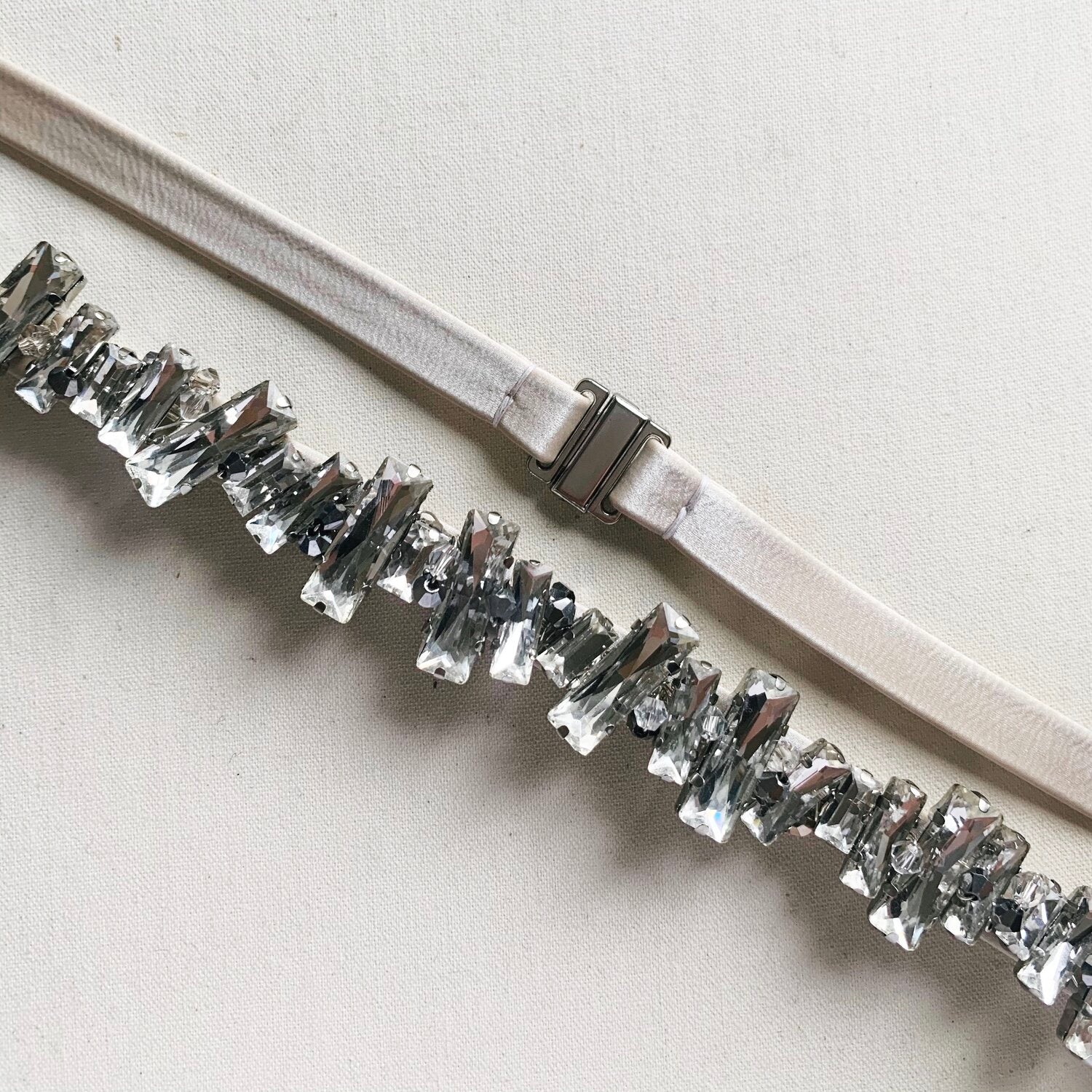 ROXY | Modern Bridal Belt made with crystal shards