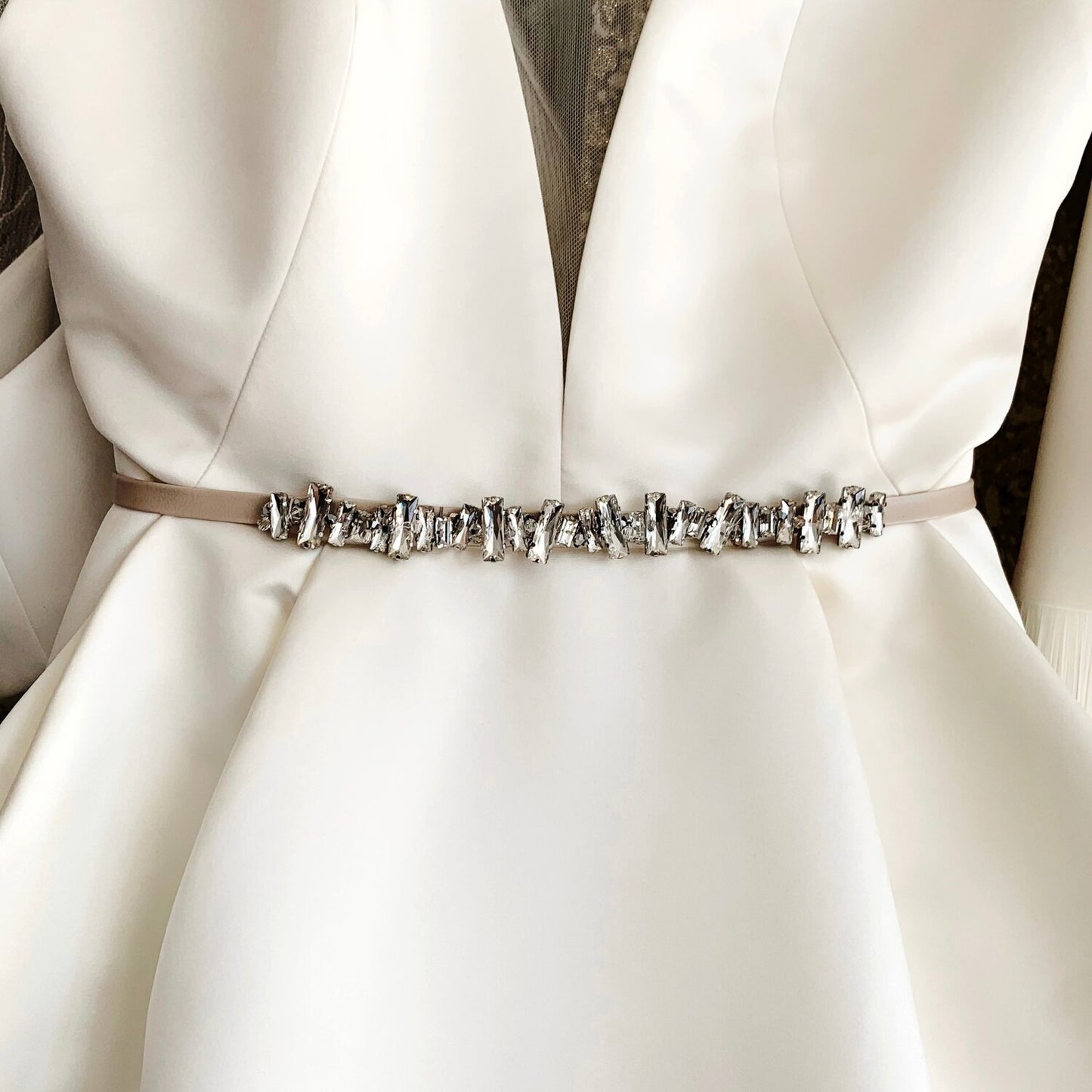 ROXY | Modern Bridal Belt made with crystal shards