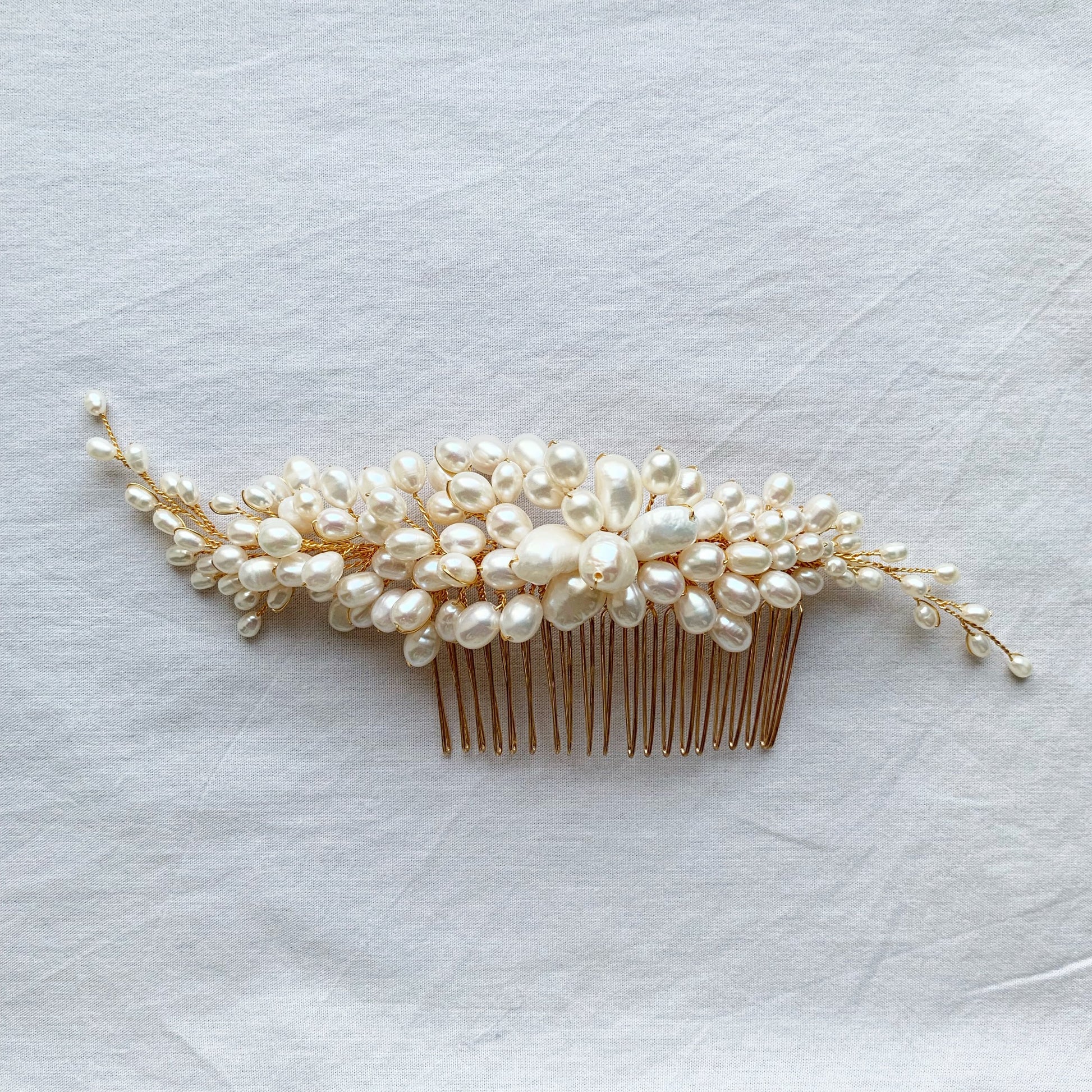 OLIVIA  | Comb